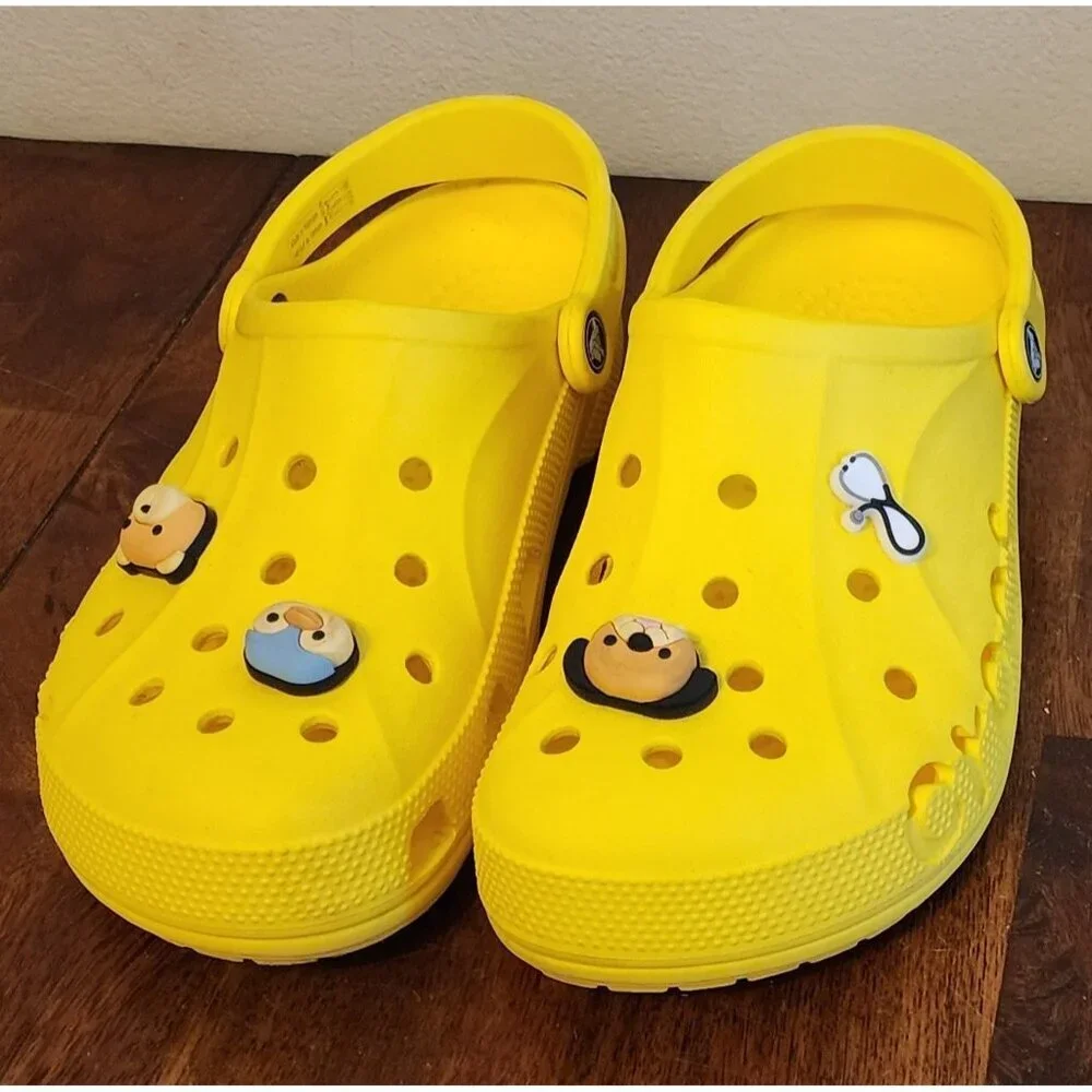CROCS Baya Unisex Slip On Clogs Lemon US Men's 7 Women's 9 With Jibbitz - Picture 3 of 9